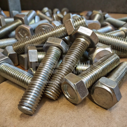 Болт стальной М8 шаг резьбы 1 мм 12Х13 ГОСТ 1759.0-87